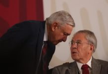 López Obrador defiende nuevo instituto de salud de México tras duras críticas