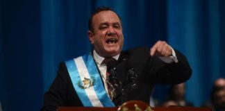 El nuevo Gobierno de Guatemala analiza el acuerdo migratorio con Estados Unidos