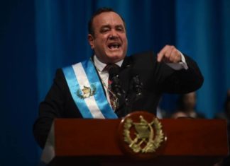 El nuevo Gobierno de Guatemala analiza el acuerdo migratorio con Estados Unidos