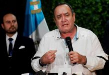 Guatemala ordena toque de queda desde el domingo para contener al COVID-19