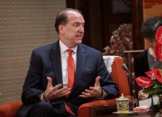 El BM alerta de riesgo global por «rápida y generalizada» aumento de deuda