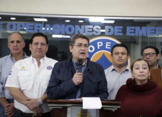 Honduras pide a bancos extender el plazo de créditos para construir represas