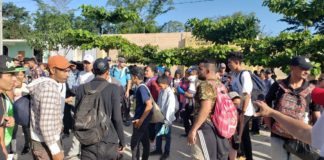 Más de 100 inmigrantes hondureños de la caravana hacia EE.UU. han retornado