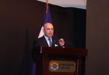 Fiscal Chinchilla reconoce labor de la ATIC en su quinto aniversario