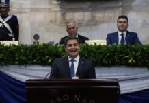 Presidente Hernández anuncia la entrega de 3.5 millones de frascos de gel antibacterial