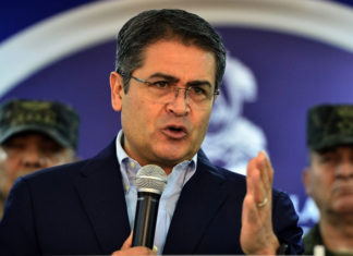 Presidente Hernández pide al Congreso Nacional que apruebe ley de Vivienda