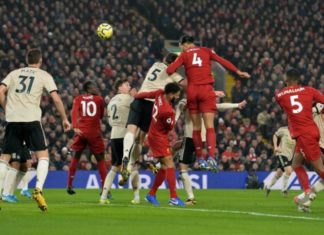 2-0. El Liverpool roza la Premier League
