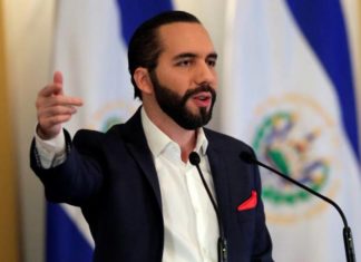 El presidente de El Salvador mantiene la aprobación pese a una baja en la calificación