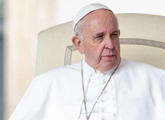El papa recibe a vicepresidente de EE.UU y a presidente de Irak en 48 horas