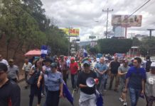 Inusual protestan dominguera en Tegucigalpa en favor de la MACCIH