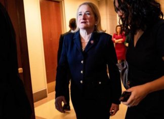 La «comadre» García: mujer, latina y fiscal del «impeachment «a Trump