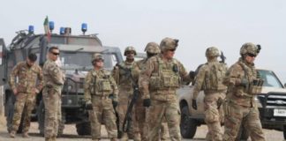 EE.UU. ha evacuado a 25.000 personas de Afganistán en la última semana