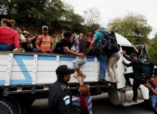 Guatemala y México han deportado unos 752 inmigrantes hondureños de caravana