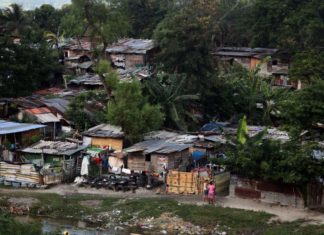 El 48.3 % de los hondureños vive en pobreza, según nuevo método de medición