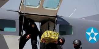 Guatemala traslada una tonelada de cocaína decomisada en el norte del país