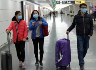 La Casa Blanca estudia prohibición temporal de vuelos con China, según medios