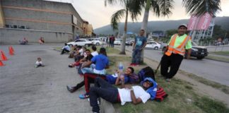 Decenas de hondureños en nueva caravana hacia EEUU por la «Ruta del Diablo»