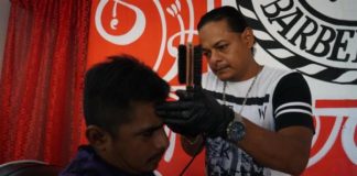 Douglas, el peluquero hondureño que renunció a EEUU para prosperar en México