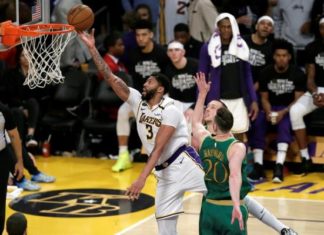 114-112. Davis consigue doble-doble en victoria de los Lakers
