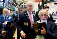 Wall Street cierra rojo por miedo al efecto del coronavirus en la economía china