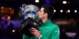 Djokovic resucita, gana por octava vez en Australia y recupera el número uno