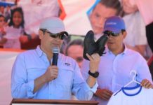 Gobierno envía uniformes, zapatos y útiles a escolares de Gracias a Dios