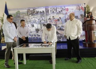 Presidente Hernández participa en inauguración de parque industrial San Juan Innovation Park en Choloma