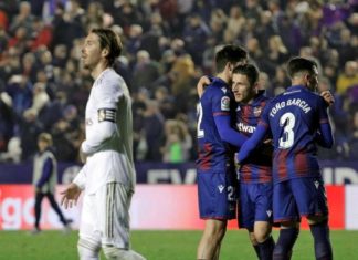 1-0.El Real Madrid se deja el liderato en el Ciutat de Valènc