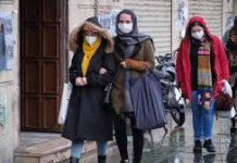 China eleva a 2.442 los muertos y a 76.936 los infectados por el coronavirus