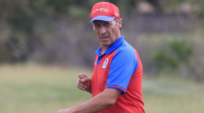 El entrenador argentino Pedro Troglio renueva su contrato con el Olimpia