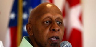 Liberado «con restricciones» el disidente cubano Guillermo Fariñas