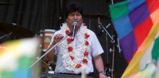 Evo Morales reúne requisitos para ser candidato a senador, dicen sus abogados