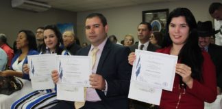 Unos 33 extranjeros obtienen la nacionalidad hondureña