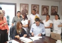 Enfermeras auxiliares y gobierno logran acuerdo sobre reajuste salarial