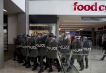 La Policía de Nicaragua frustra marcha opositora y amenaza a los periodistas