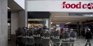 La Policía de Nicaragua frustra marcha opositora y amenaza a los periodistas