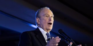 Un emocionado Bloomberg se despide llamando a derrotar a Donald Trump