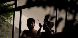 Cacerolazo en Uruguay para pedir medidas sociales por el coronavirus