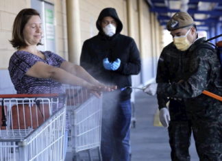 GHP realiza jornada de limpieza y fumigación en mercados y supermercados capitalinos