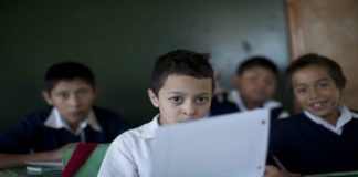 Por 14 días quedan suspendidas clases, ingreso de viajeros y eventos públicos