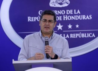 Gobierno anuncia beneficios que tendrán siete millones de usuarios de telefonía celular durante 30 días