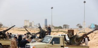 Libia confirma el primer caso de coronavirus en medio de intensos bombardeos