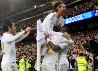 El Real Madrid gana al Barcelona (2-0) y recupera el liderato