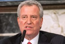 Nueva York advierte de que tiene material médico sólo hasta el 5 de abril