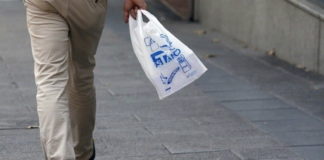 Italia interrumpe todas las actividades productivas excepto las esenciales