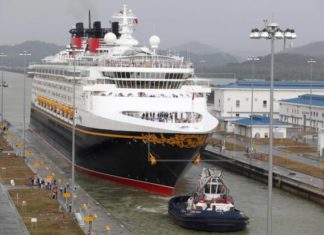 Un crucero con personas aisladas por gripe se abastecerá en aguas de Panamá
