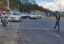 Policía Nacional cierra puntos de acceso de ciudades en toque de queda absoluto