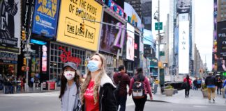 Nueva York no prevé una cuarentena pese a la subida de casos de coronavirus