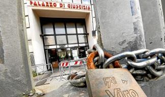 Italia vive su primer día de restricciones y España toma medidas más duras