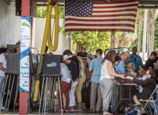 El coronavirus ahuyenta a los electores en el sur de Florida